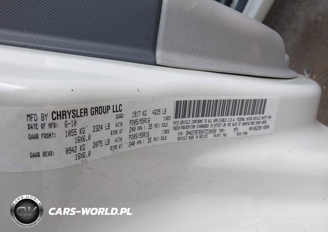 2010 Chrysler Pt Cruiser Classic VIN:3A4GY5F95AT219450 - 9