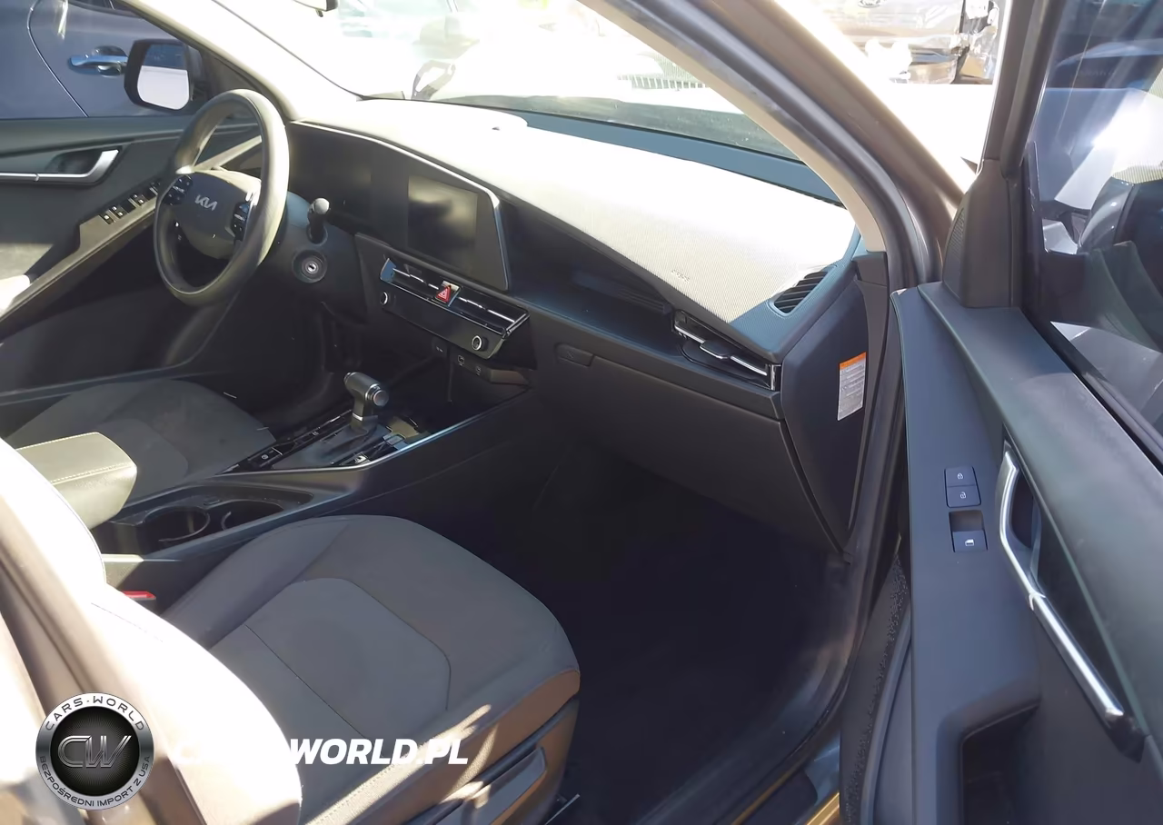 2023 Kia Niro Lx VIN:KNDCP3LE7P5089905 - 5