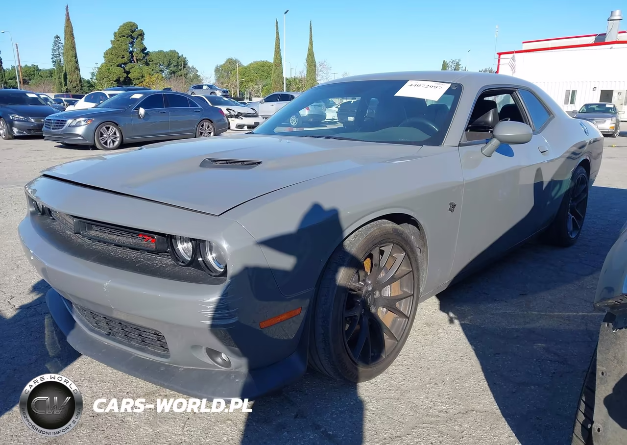2017 Dodge Challenger R-T Scat Pack VIN:2C3CDZFJXHH617021 - 2