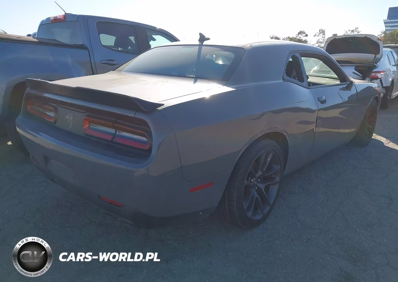 2017 Dodge Challenger R-T Scat Pack VIN:2C3CDZFJXHH617021 - 4