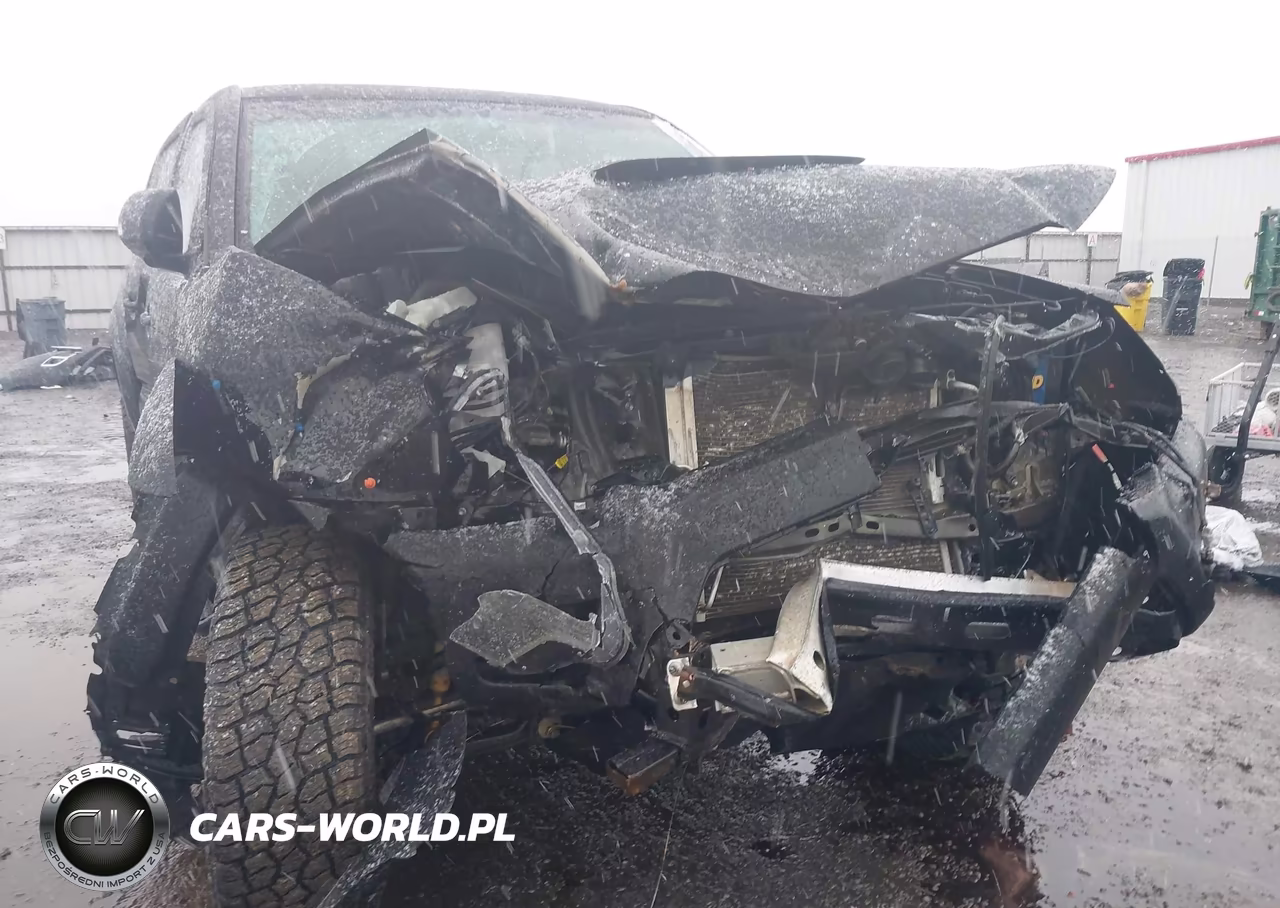 2015 Toyota Tacoma Base V6 VIN:5TFLU4ENXFX145088 - 6