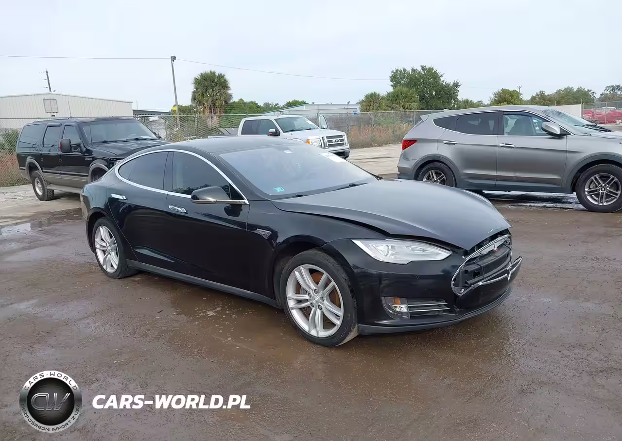 2014 Tesla Model S P85