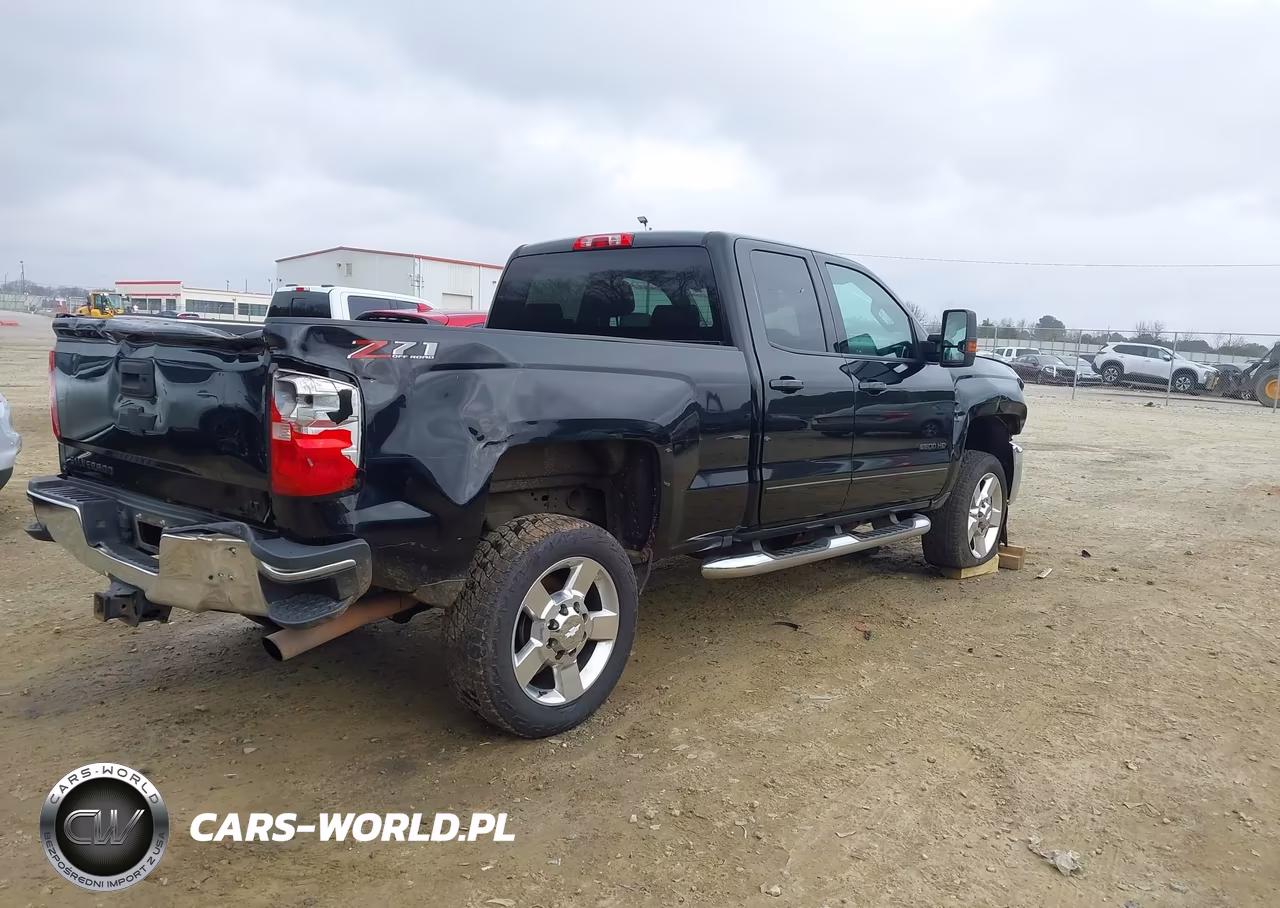 2018 Chevrolet Silverado 2500Hd Lt VIN:1GC2KVEG9JZ317035 - 4