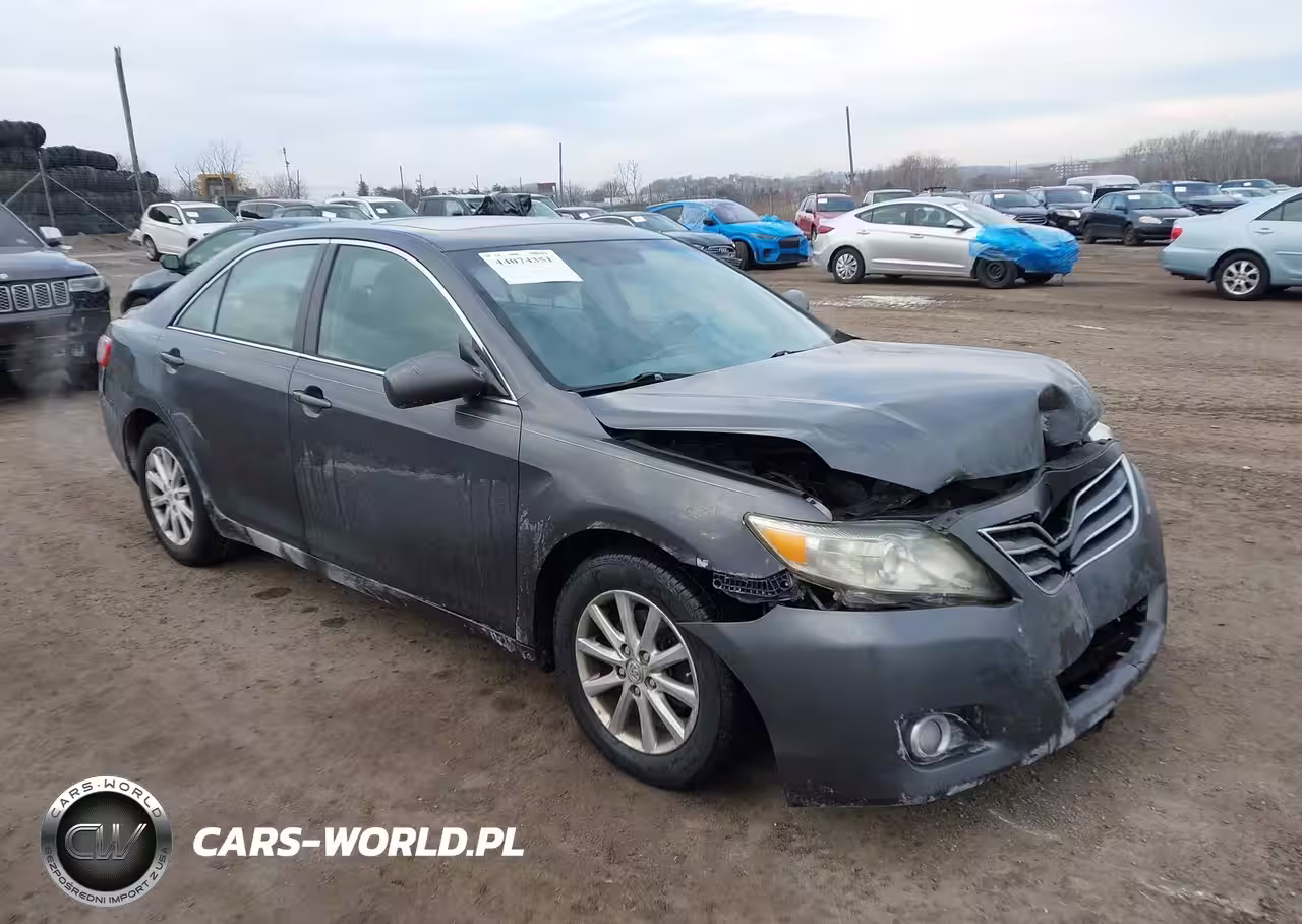 2011 Toyota Camry Xle V6