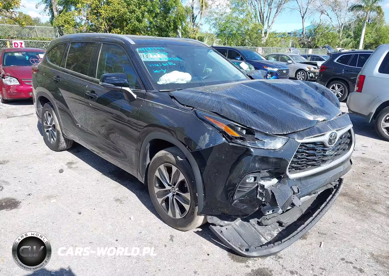 2022 Toyota Highlander Xle