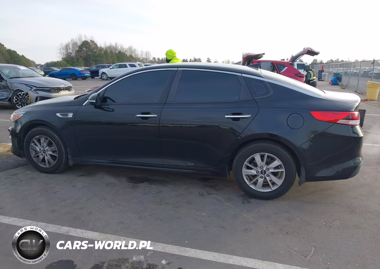 2018 Kia Optima Lx VIN:5XXGT4L31JG178678 - 14