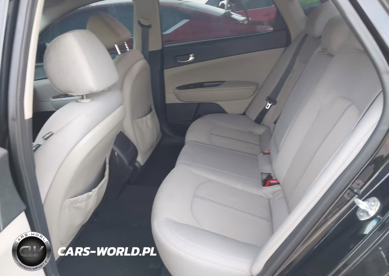 2018 Kia Optima Lx VIN:5XXGT4L31JG178678 - 8