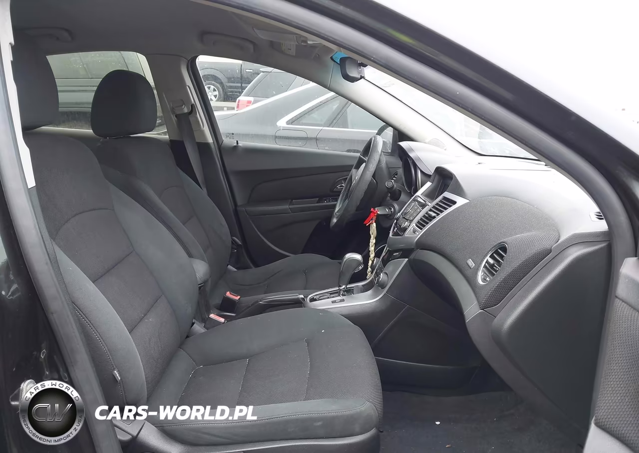 2012 Chevrolet Cruze Lt VIN:1G1PE5SC6C7100435 - 5