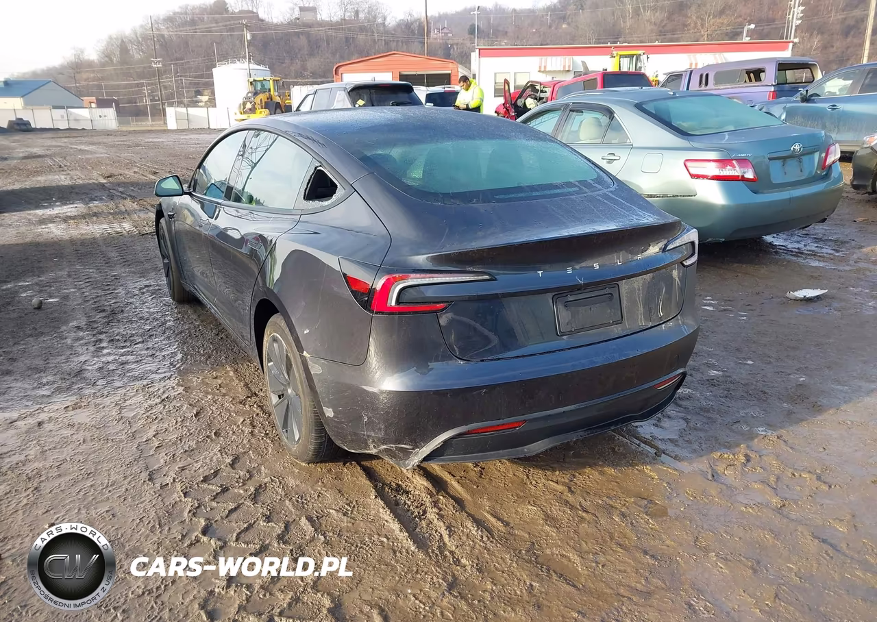 2024 Tesla Model 3 Long Range Dual Motor All-Wheel Drive-Rear-Wheel Drive VIN:5YJ3E1EA8RF771584 - 3