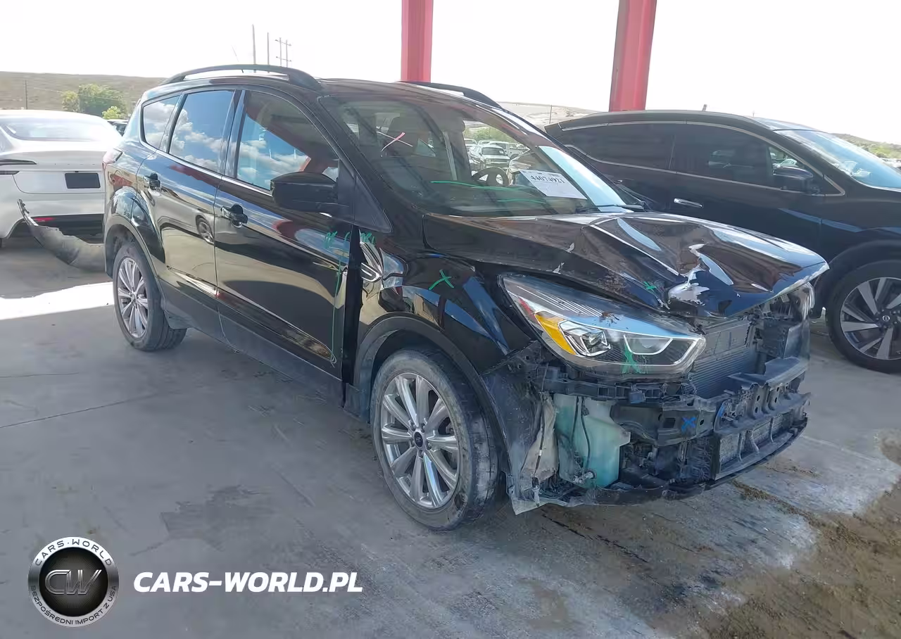 2019 Ford Escape Sel