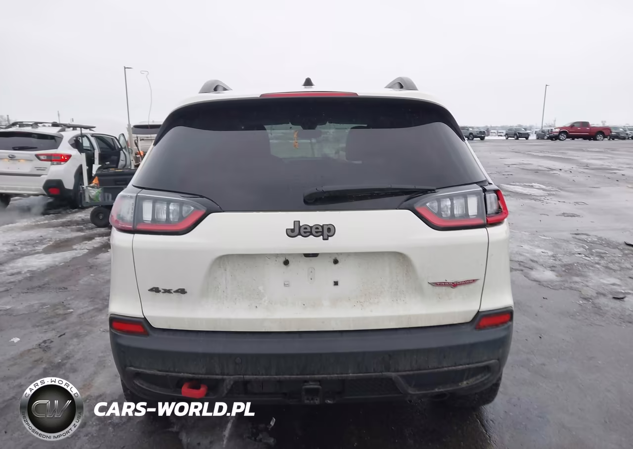 2019 Jeep Cherokee Trailhawk Elite 4X4 VIN:1C4PJMBNXKD246545 - 16