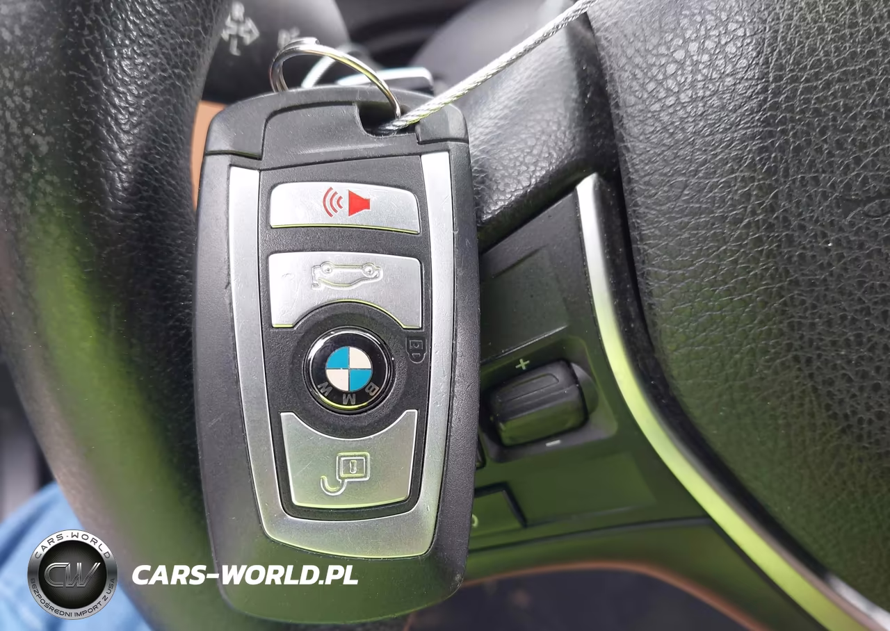 2016 BMW 328I VIN:WBA8E9G50GNT85113 - 11