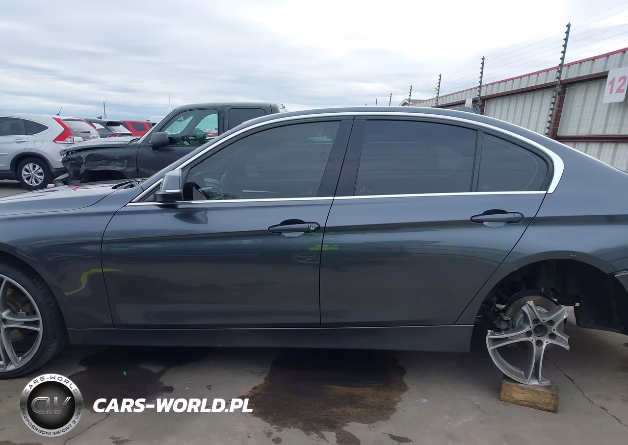 2016 BMW 328I VIN:WBA8E9G50GNT85113 - 14
