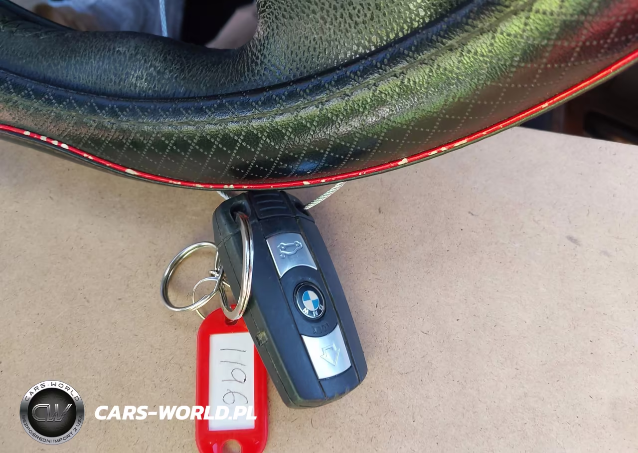 2009 BMW 128I VIN:WBAUN13589VH81107 - 11
