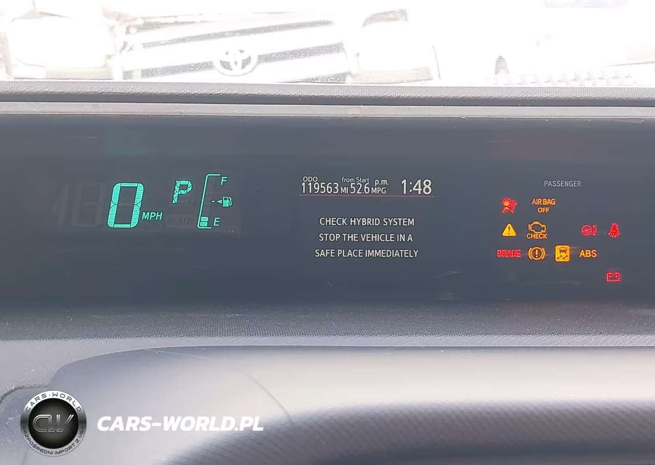 2013 Toyota Prius C Two VIN:JTDKDTB3XD1553339 - 7
