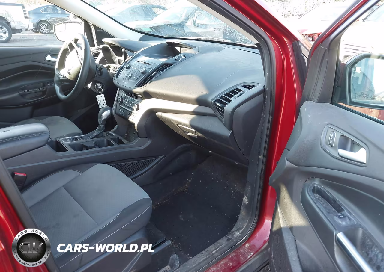 2018 Ford Escape Se VIN:1FMCU9GD2JUB95152 - 5