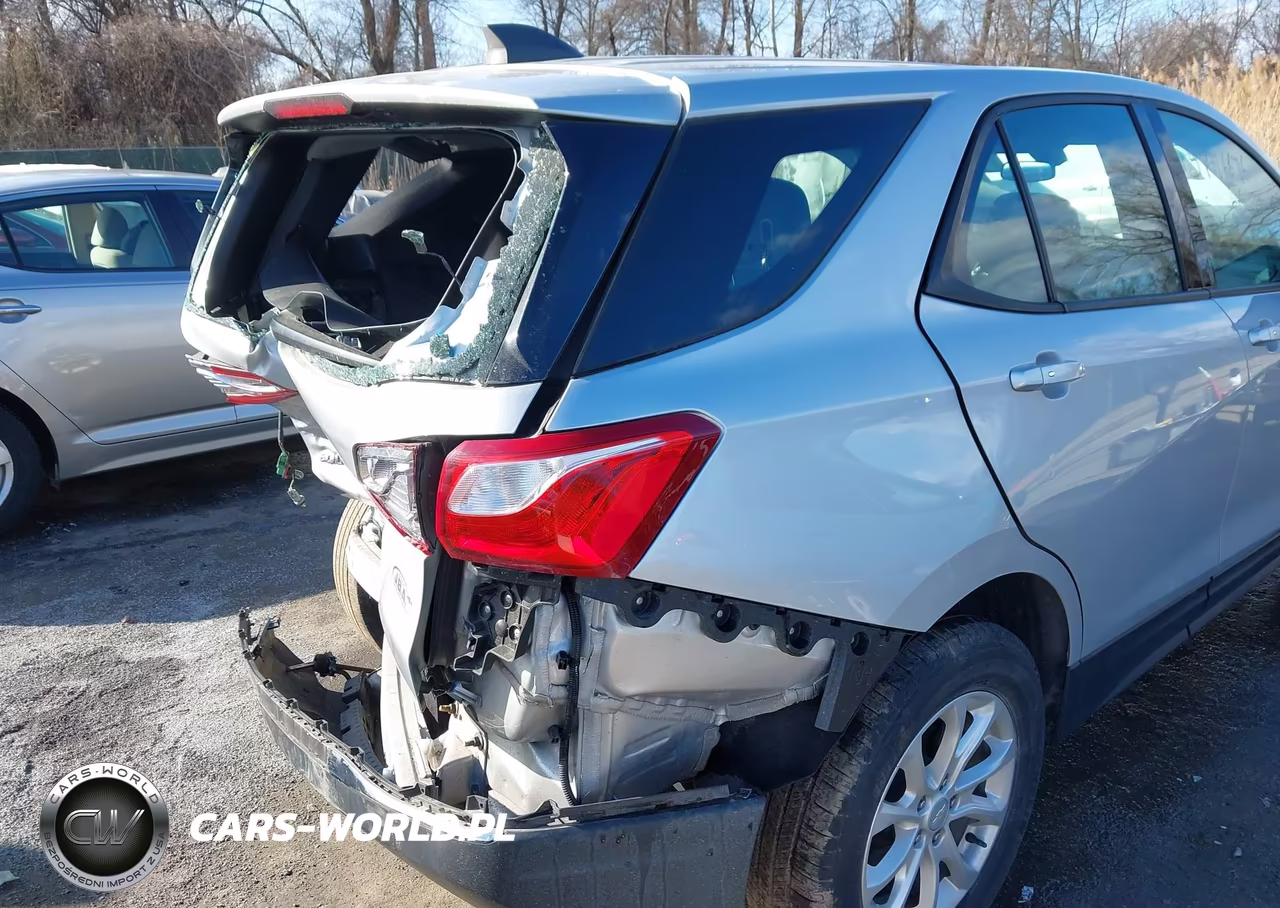 2018 Chevrolet Equinox Ls VIN:2GNAXHEV3J6315992 - 17