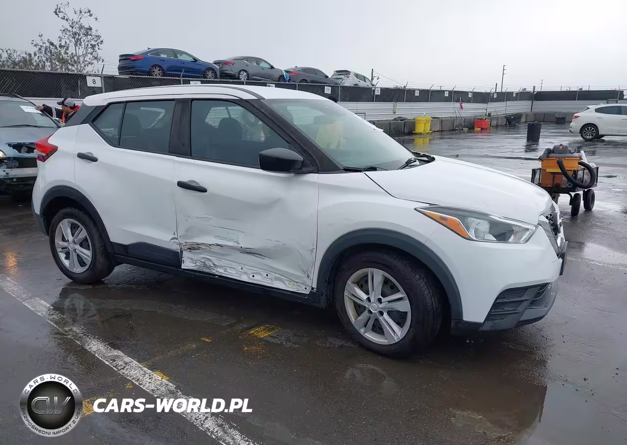 2020 Nissan Kicks S Xtronic Cvt