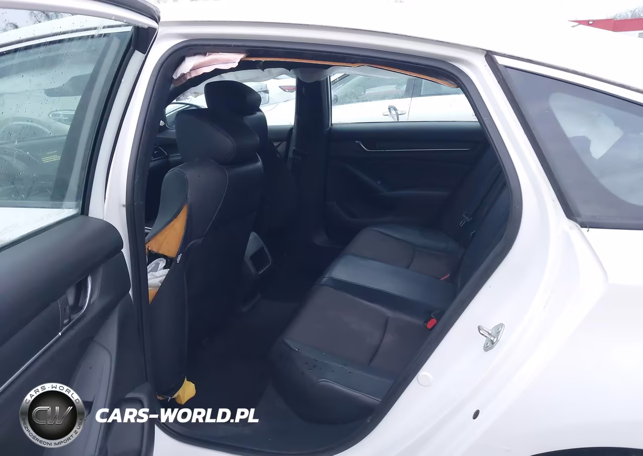 2018 Honda Accord Sport VIN:1HGCV1F35JA209396 - 8