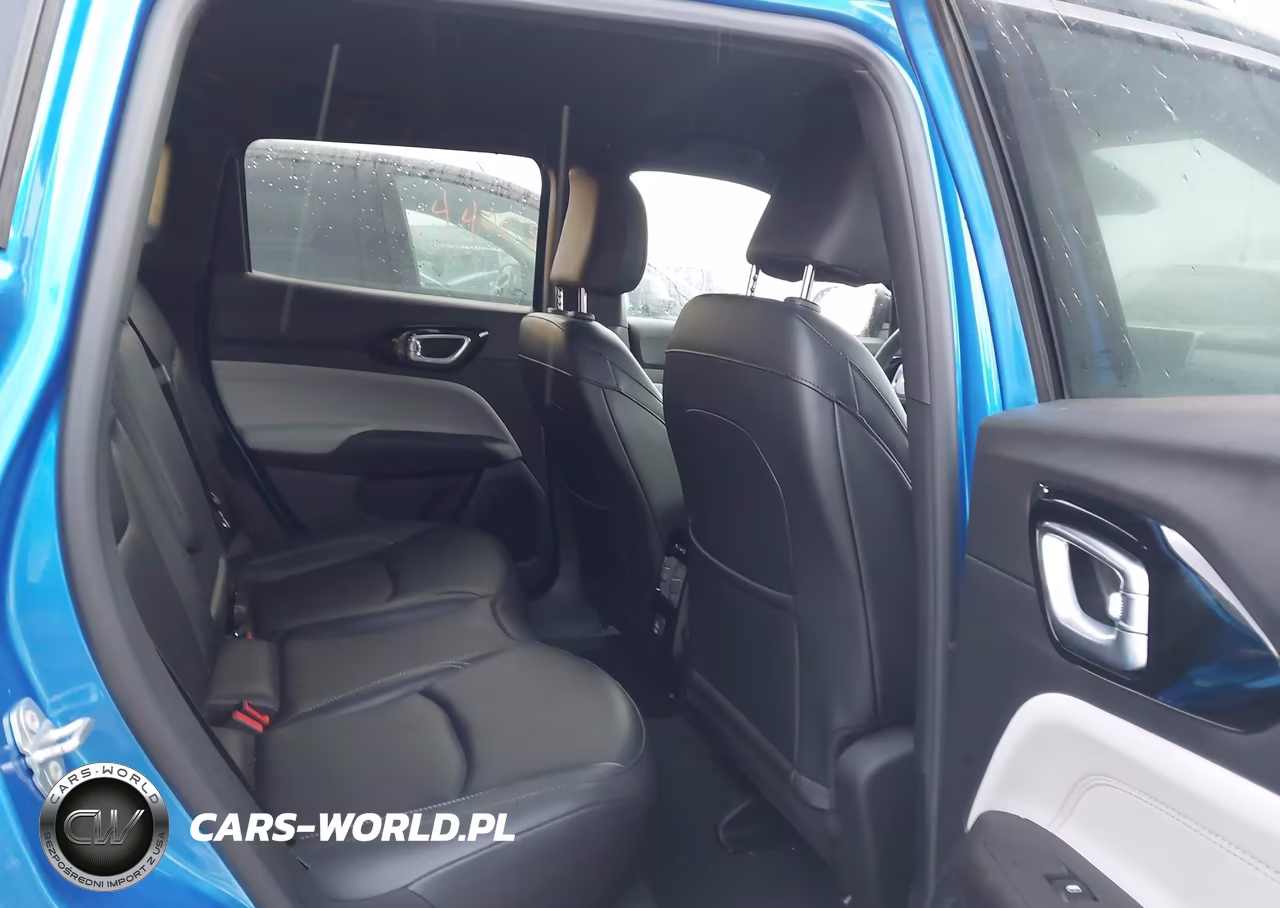 2025 Jeep Compass Limited 4X4 VIN:3C4NJDCN5ST530276 - 8
