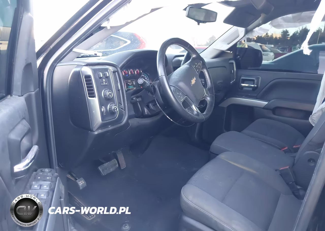 2018 Chevrolet Silverado 1500 2Lt VIN:3GCUKREC9JG628381 - 5