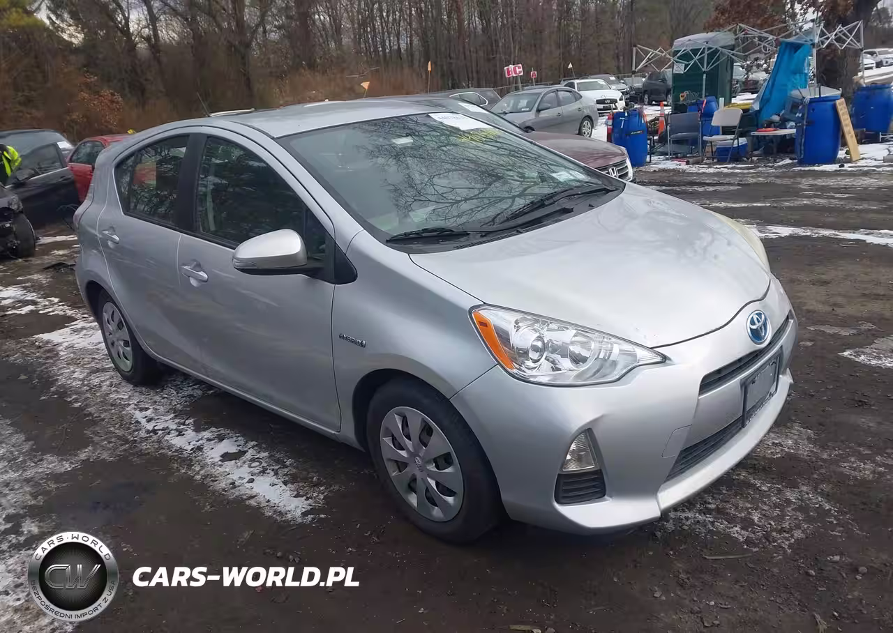 2012 Toyota Prius C Two