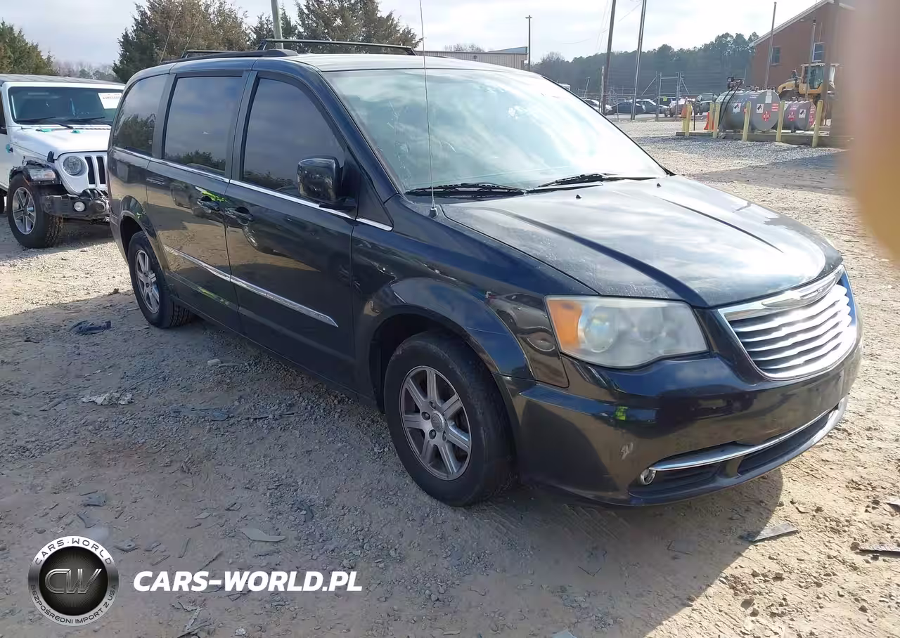 2012 Chrysler Town & Country Touring