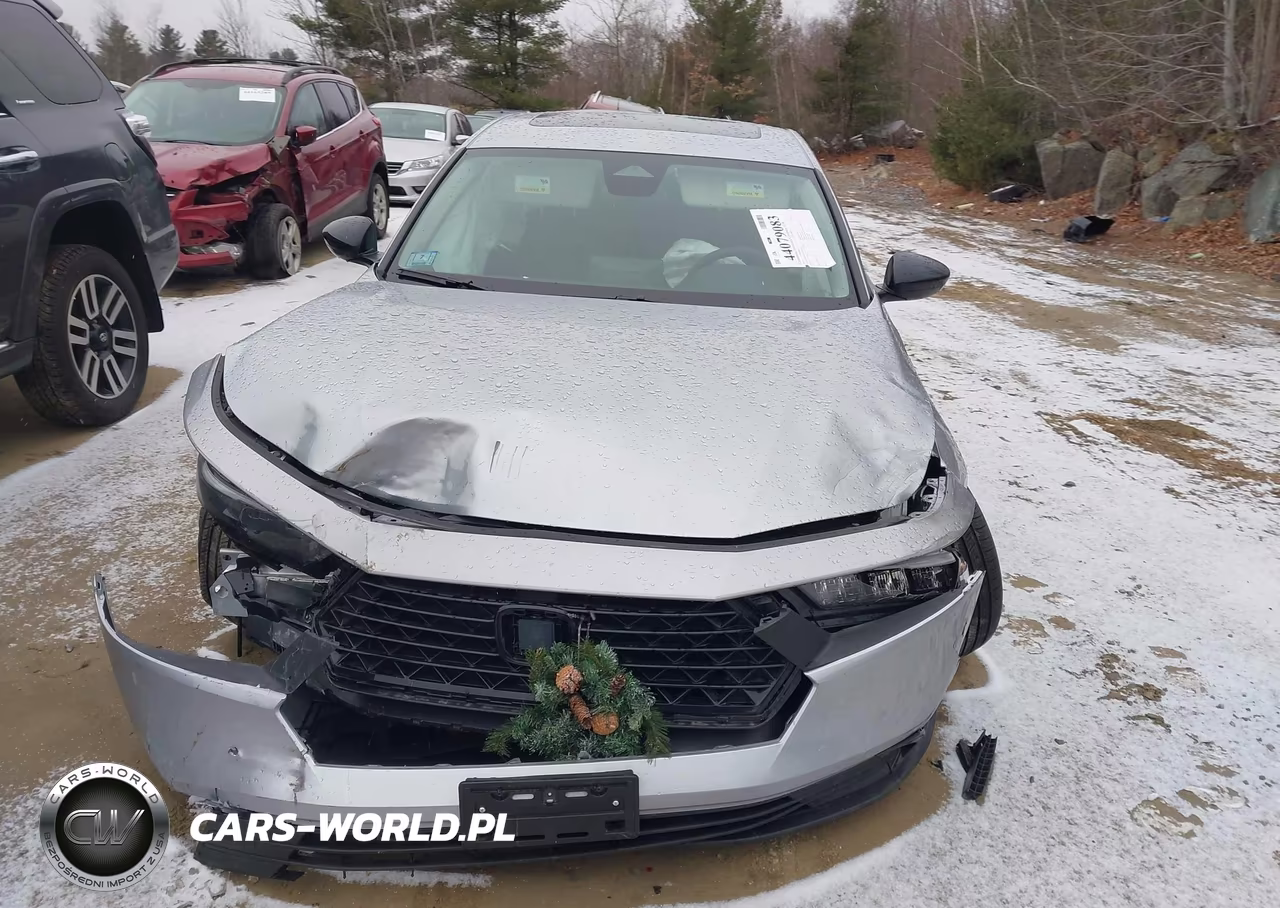 2025 Honda Accord Se VIN:1HGCY1F4XSA033253 - 11