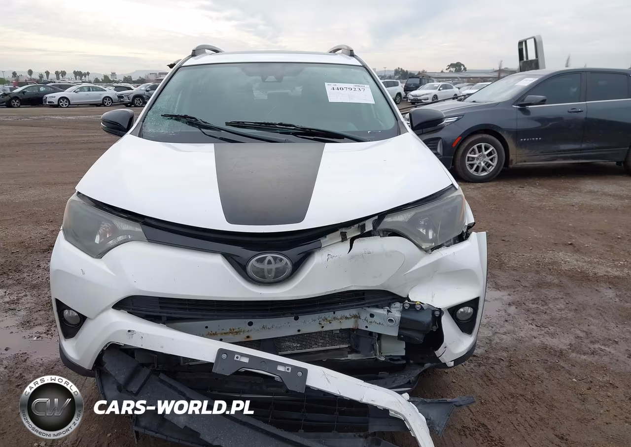 2018 Toyota Rav4 Adventure VIN:2T3WFREV1JW444020 - 11