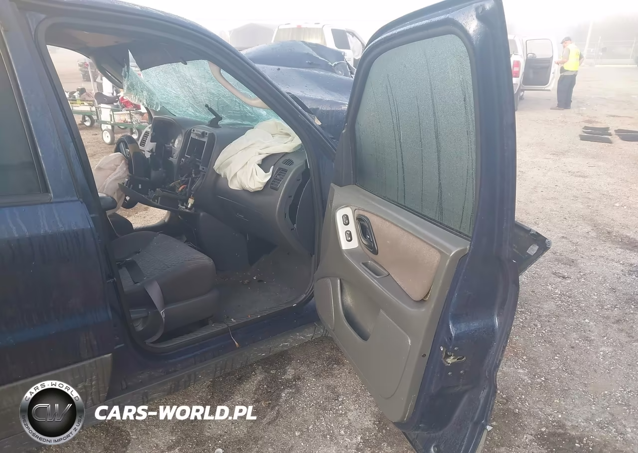 2003 Ford Escape Xlt VIN:1FMYU03163KC65831 - 5