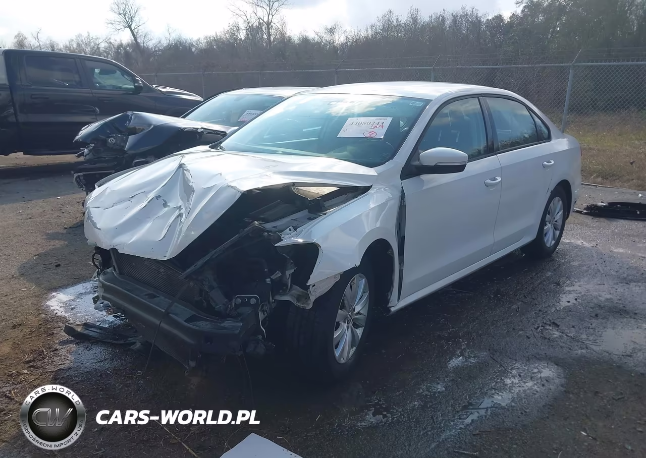 2013 Volkswagen Passat S VIN:1VWAH7A30DC095157 - 2