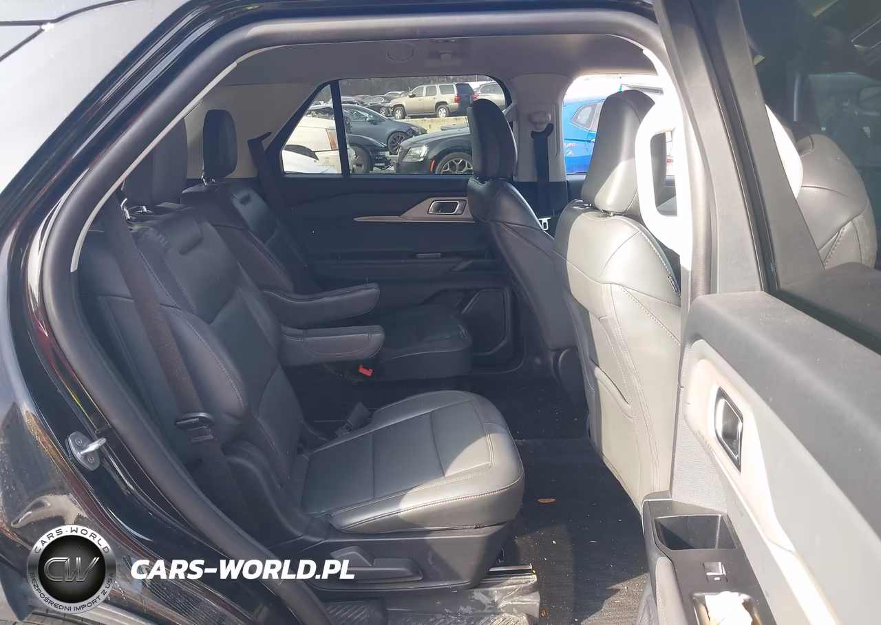 2025 Ford Explorer Active VIN:1FMUK8DH2SGA57087 - 8