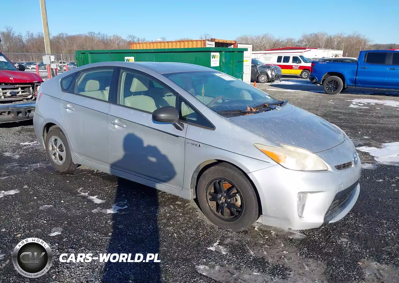 2013 Toyota Prius Three