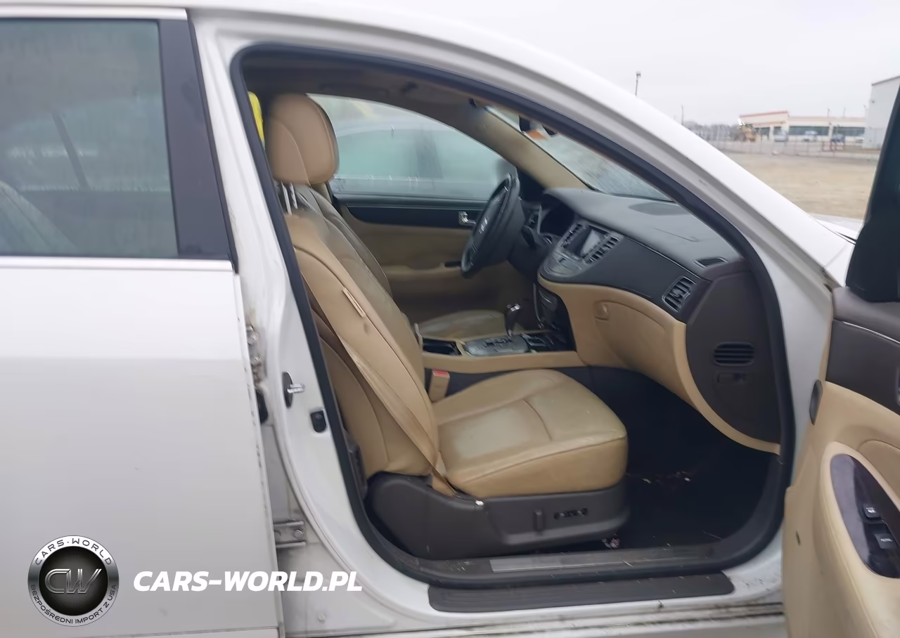 2010 Hyundai Genesis 3.8 VIN:KMHGC4DE5AU075298 - 5