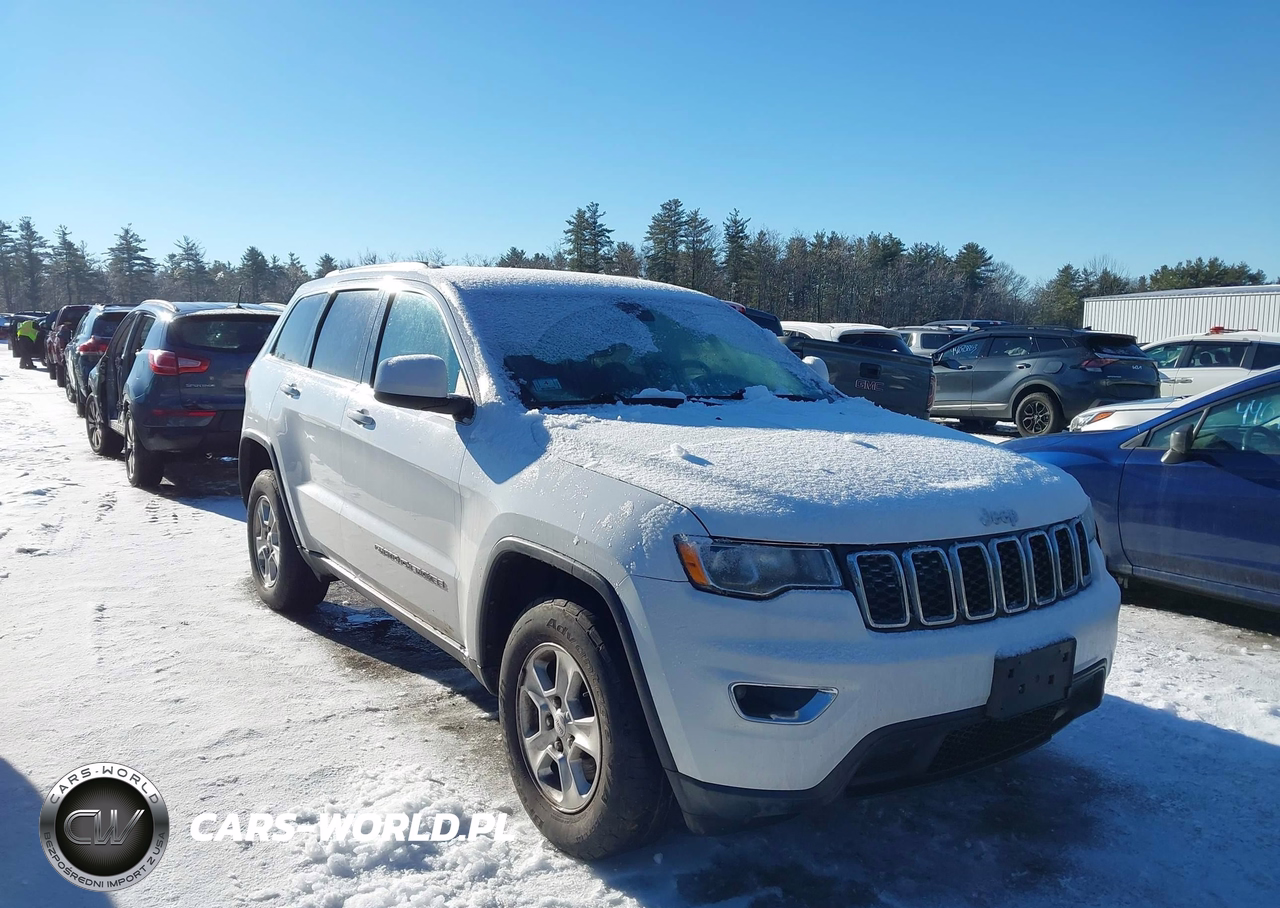 2017 Jeep Grand Cherokee Laredo 4X4