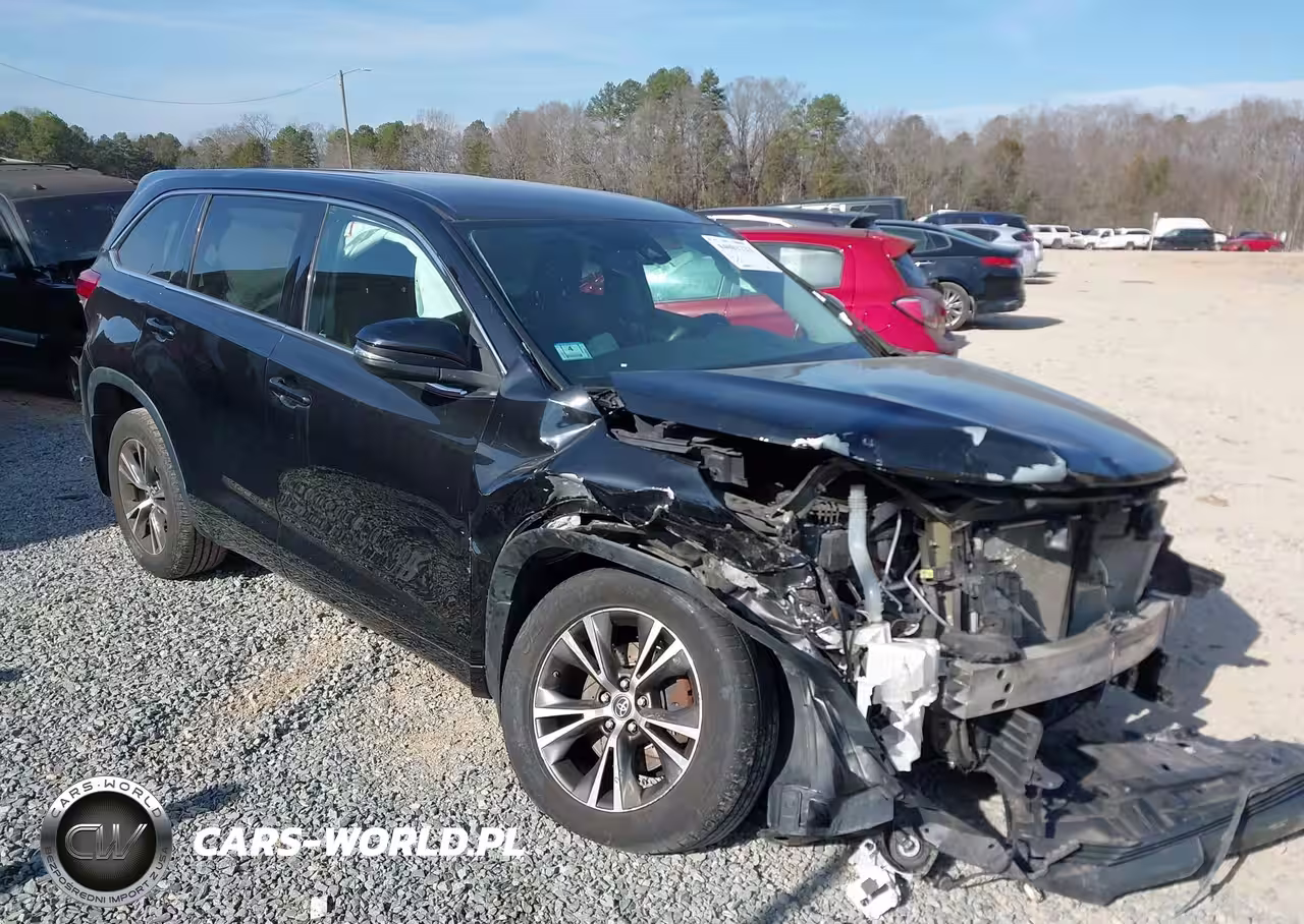 2018 Toyota Highlander Le