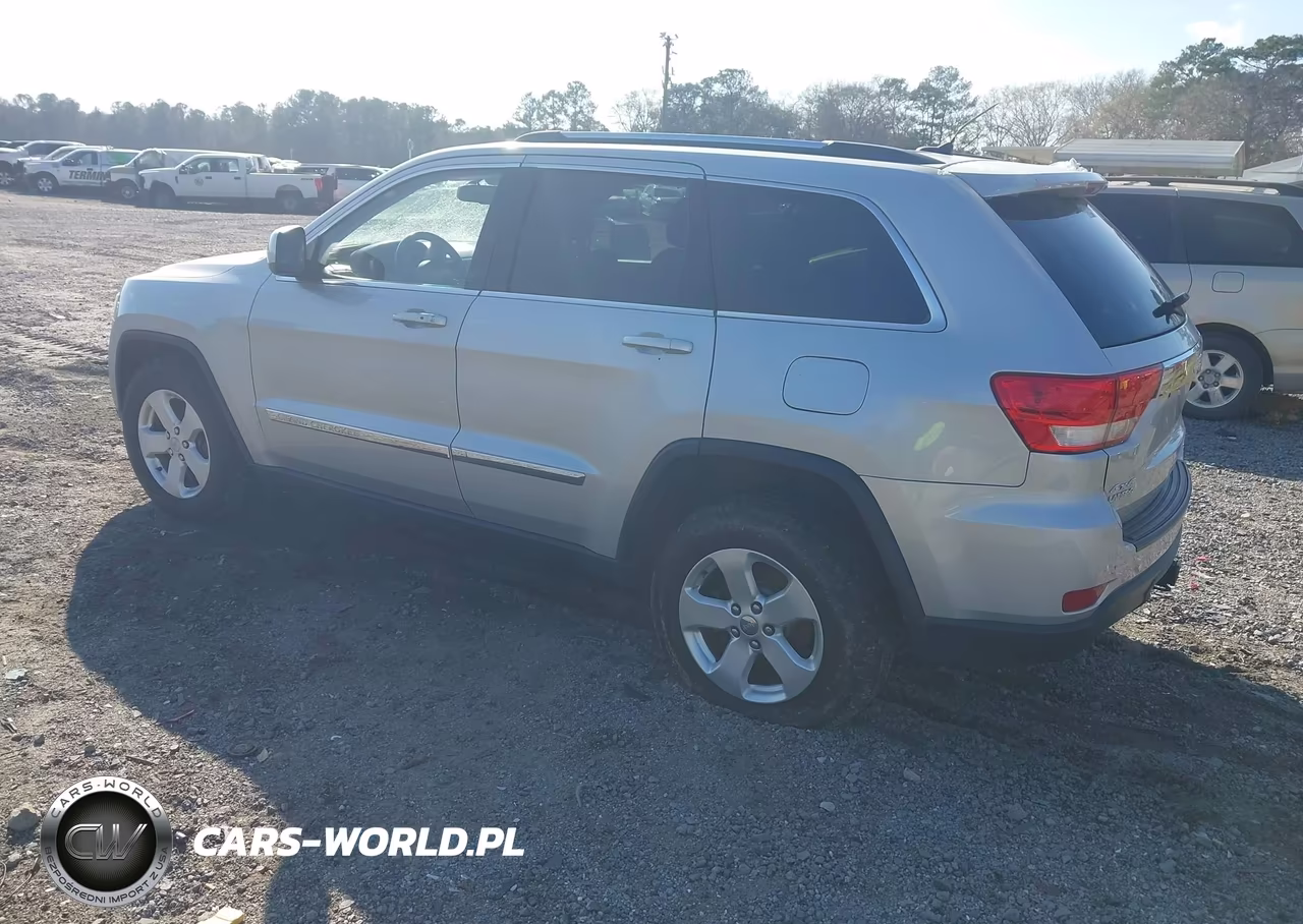 2012 Jeep Grand Cherokee Laredo VIN:1C4RJFAG6CC349783 - 3