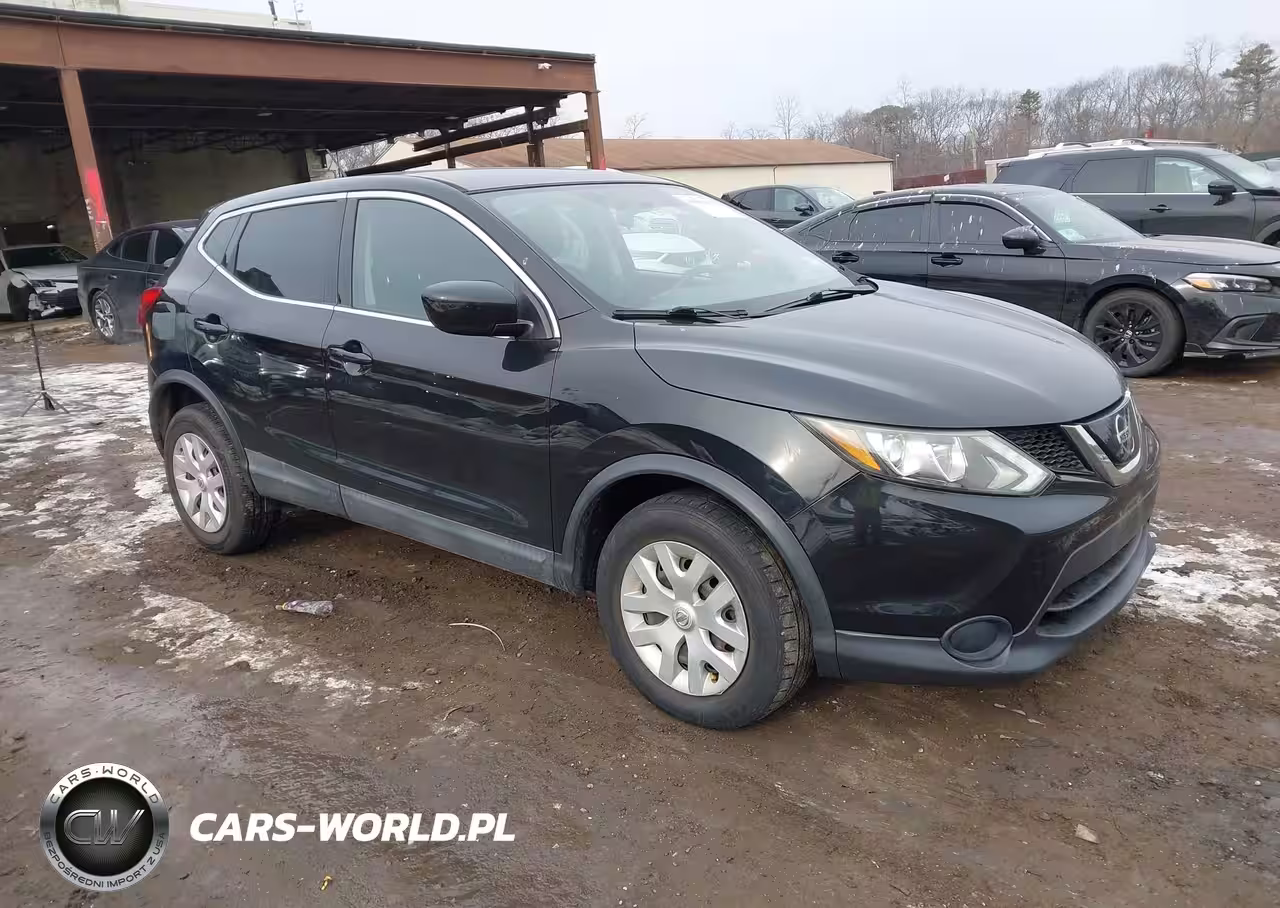2018 Nissan Rogue Sport S