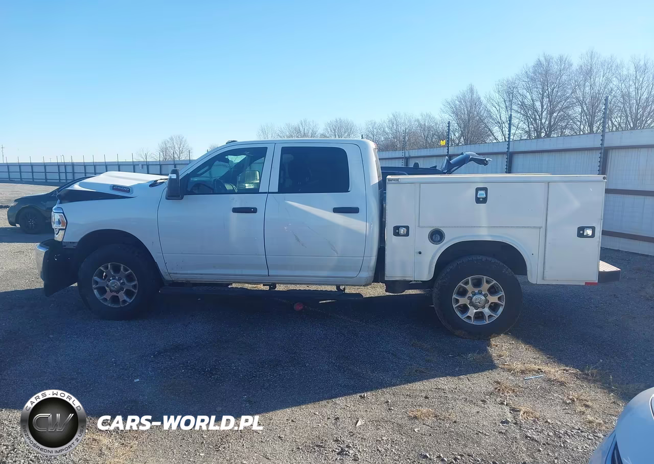 2024 Ram 2500 Tradesman 4X4 6'4 Box VIN:3C6UR5CJ7RG143066 - 15