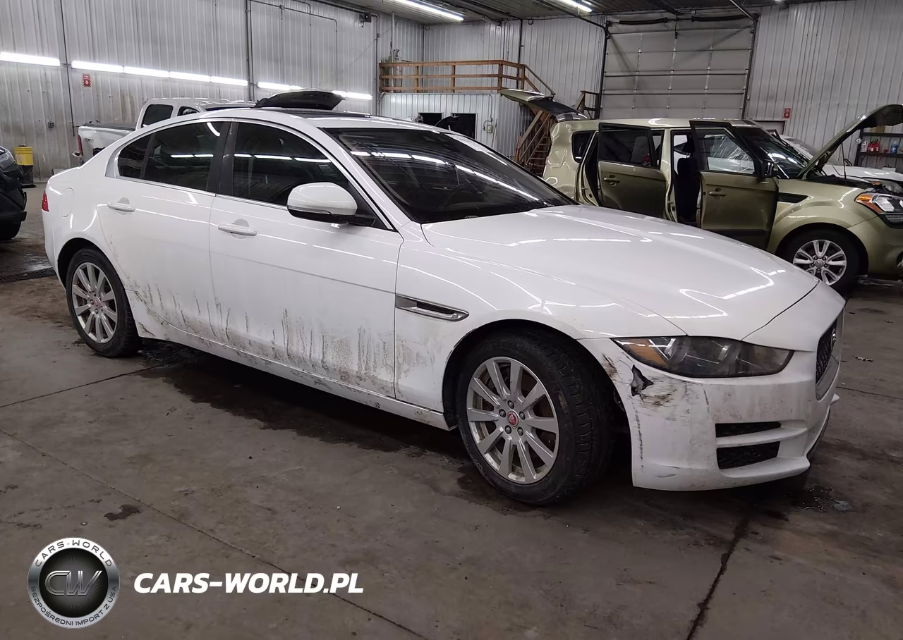 2019 Jaguar Xe 25T