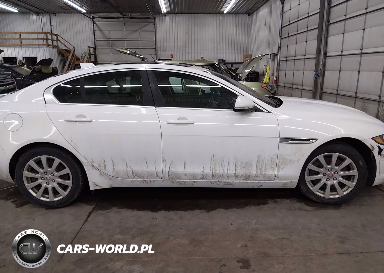 2019 Jaguar Xe 25T VIN:SAJAS4FX3KCP51106 - 14