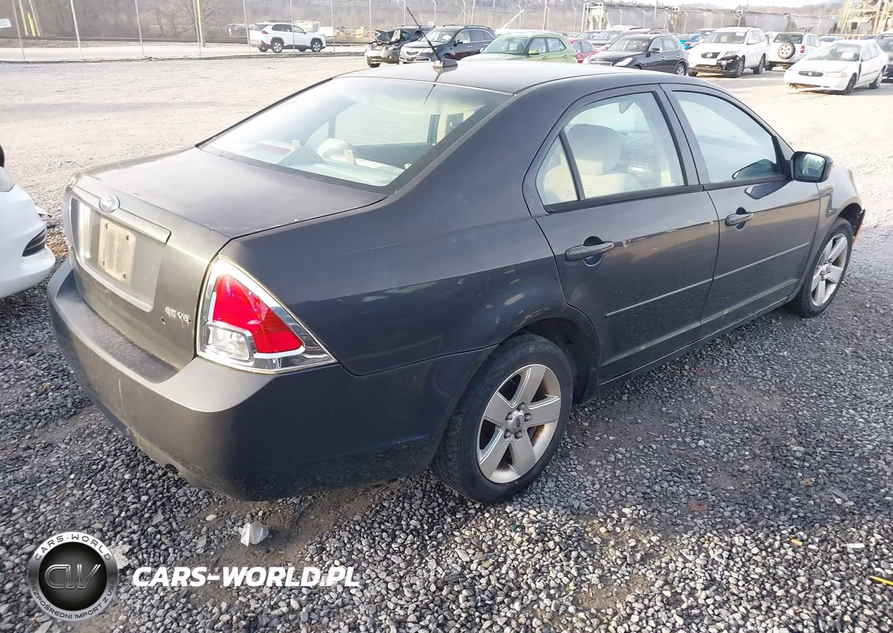 2007 Ford Fusion Se VIN:3FAHP07127R159969 - 4