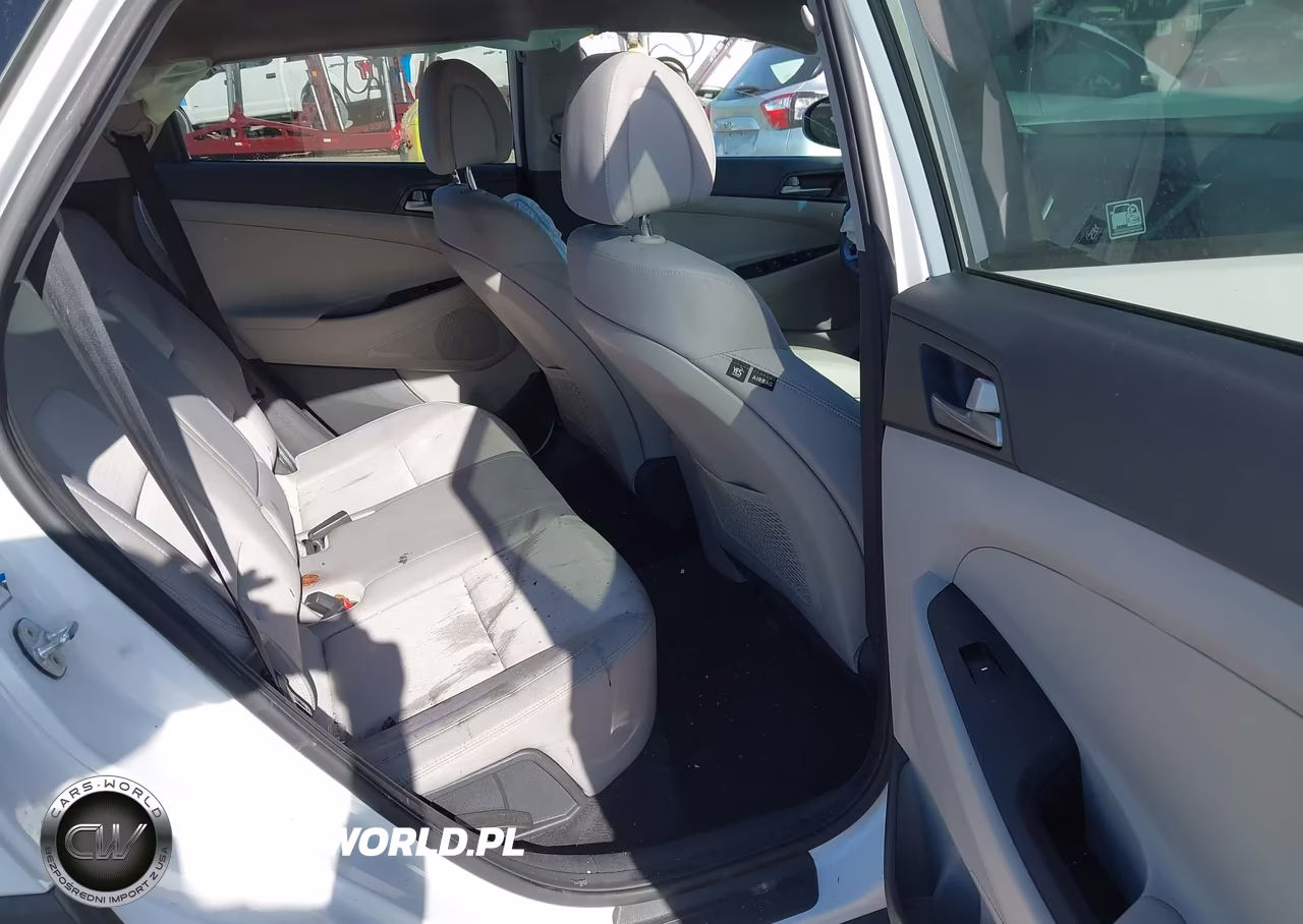 2018 Hyundai Tucson Sel VIN:KM8J3CA43JU766020 - 8