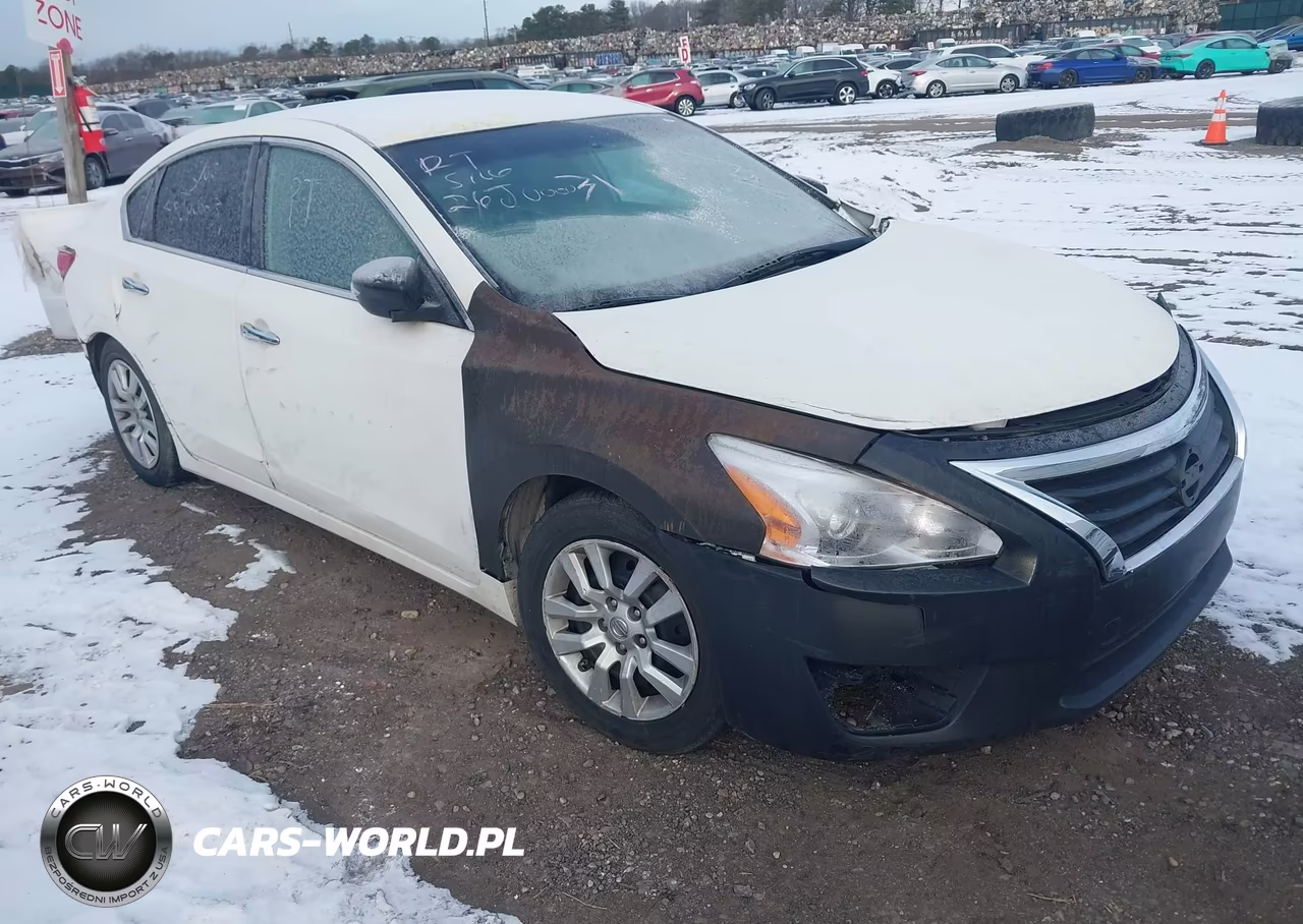 2013 Nissan Altima 2.5 S – zdjęcie 1 z 11