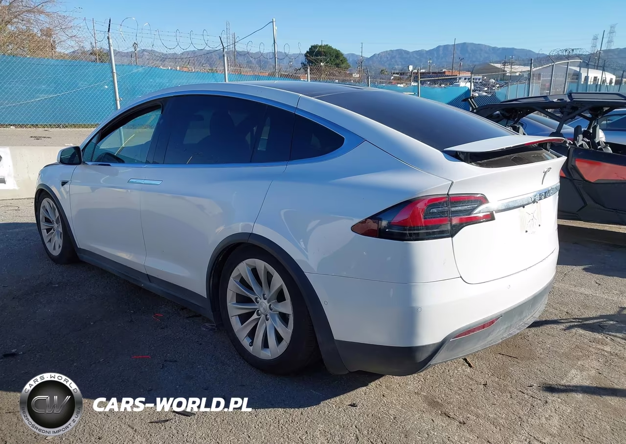 2021 Tesla Model X Long Range Dual Motor All-Wheel Drive-Long Range Plus Dual Motor All-Wheel Drive VIN:5YJXCDE27MF323668 - 3