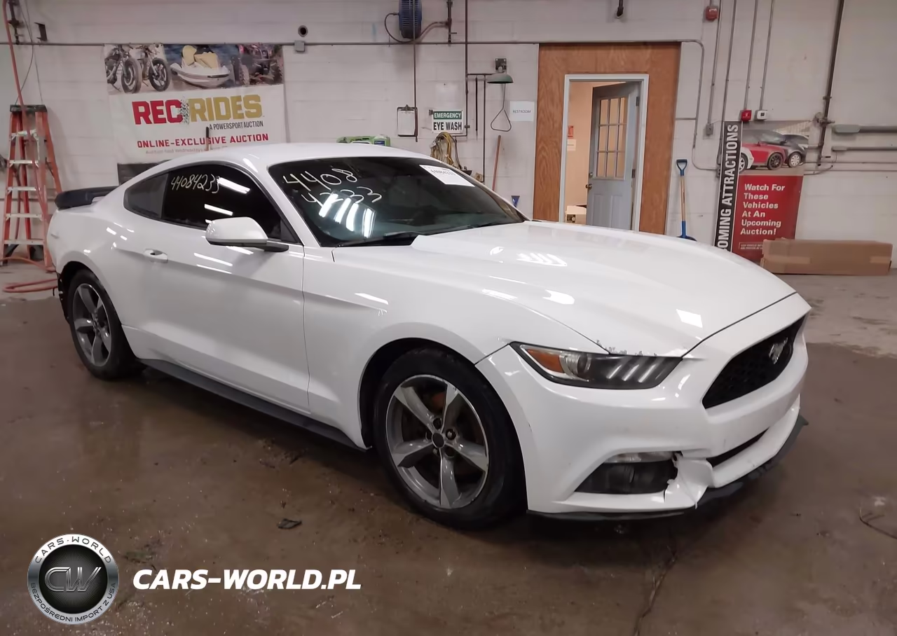 2015 Ford Mustang V6