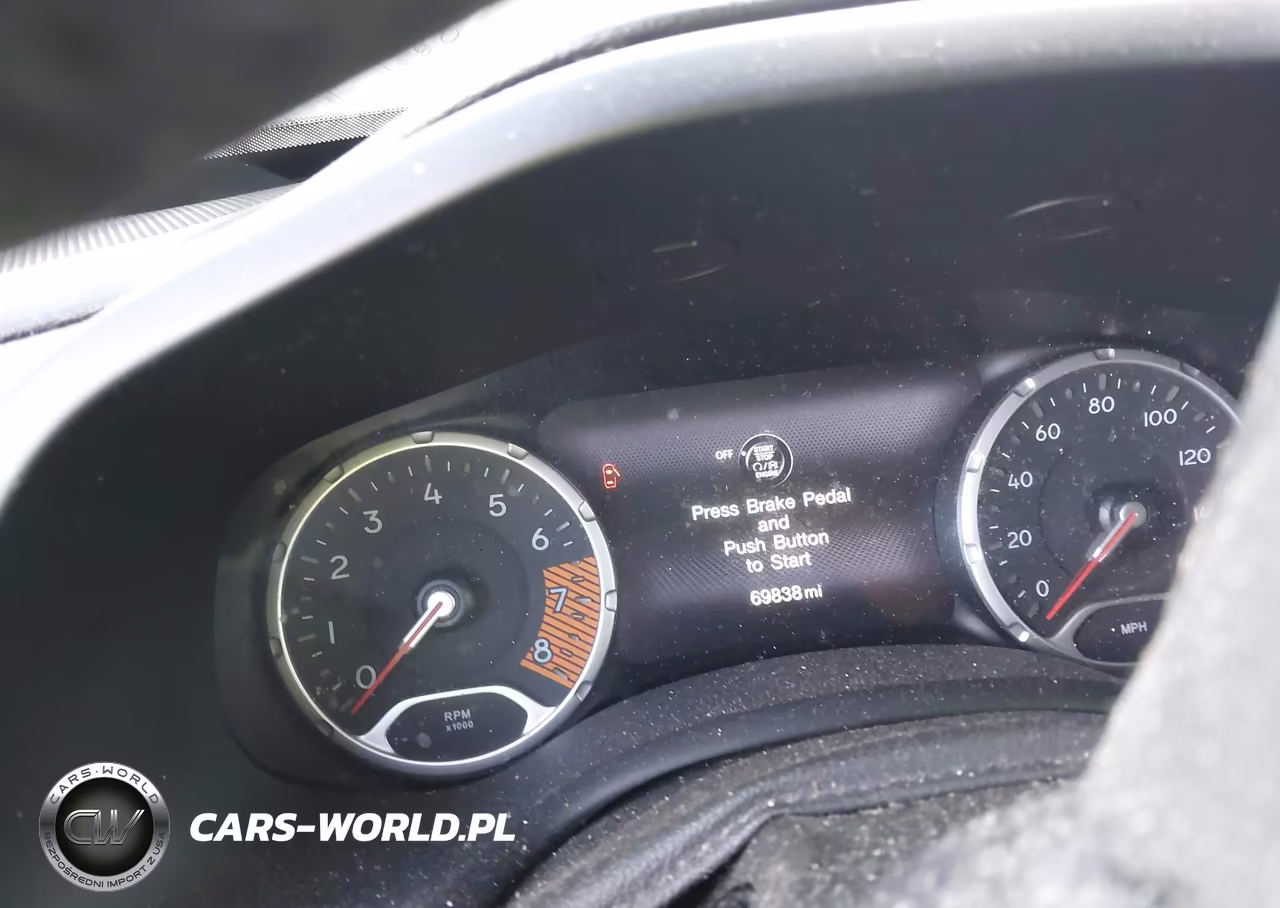 2020 Jeep Renegade Latitude VIN:ZACNJABB0LPL33320 - 7
