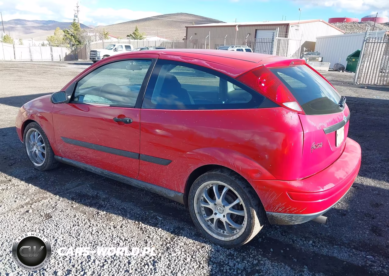 2000 Ford Focus Zx3 VIN:3FAFP3130YR203262 - 3