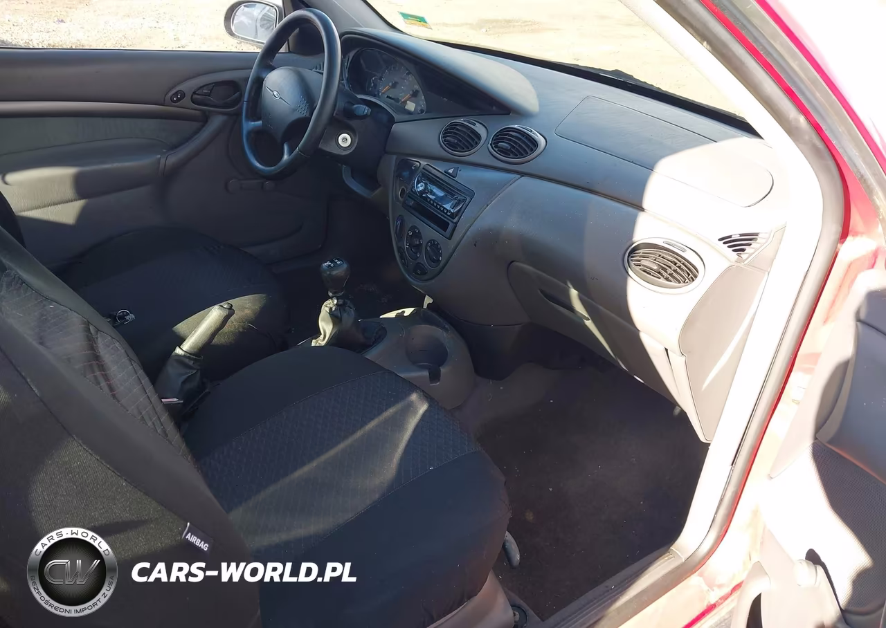 2000 Ford Focus Zx3 VIN:3FAFP3130YR203262 - 5