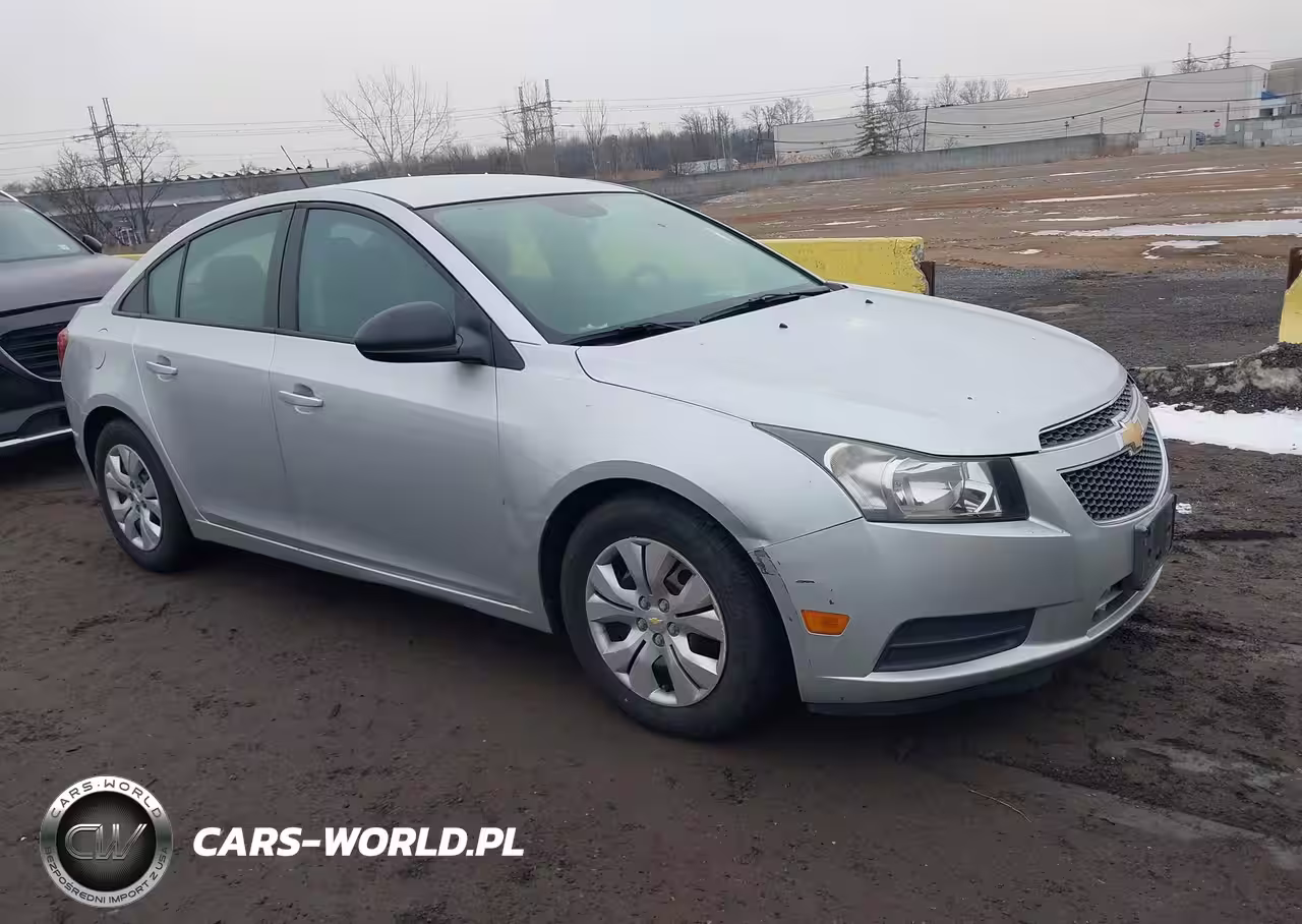 2013 Chevrolet Cruze Ls Auto